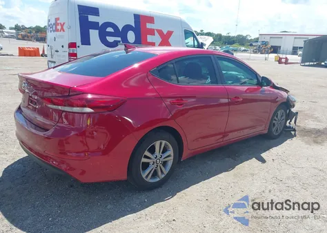 2017 Hyundai Elantra Value Edition из США, поврежденный, VIN KMHD84LF4HU388206